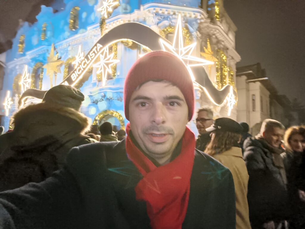 Christmas 2025 - Carolling at Mita Biciclista